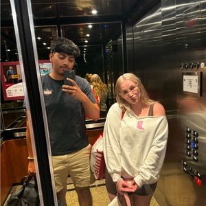 Meet your Posher, Alex